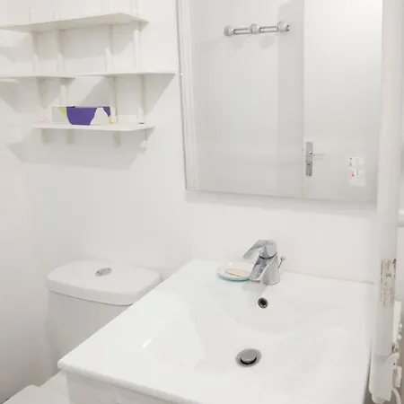 Cozy Apt In The Sacre-coeur Area